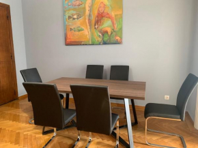 Downtown adorable apartment with Lycabettus view